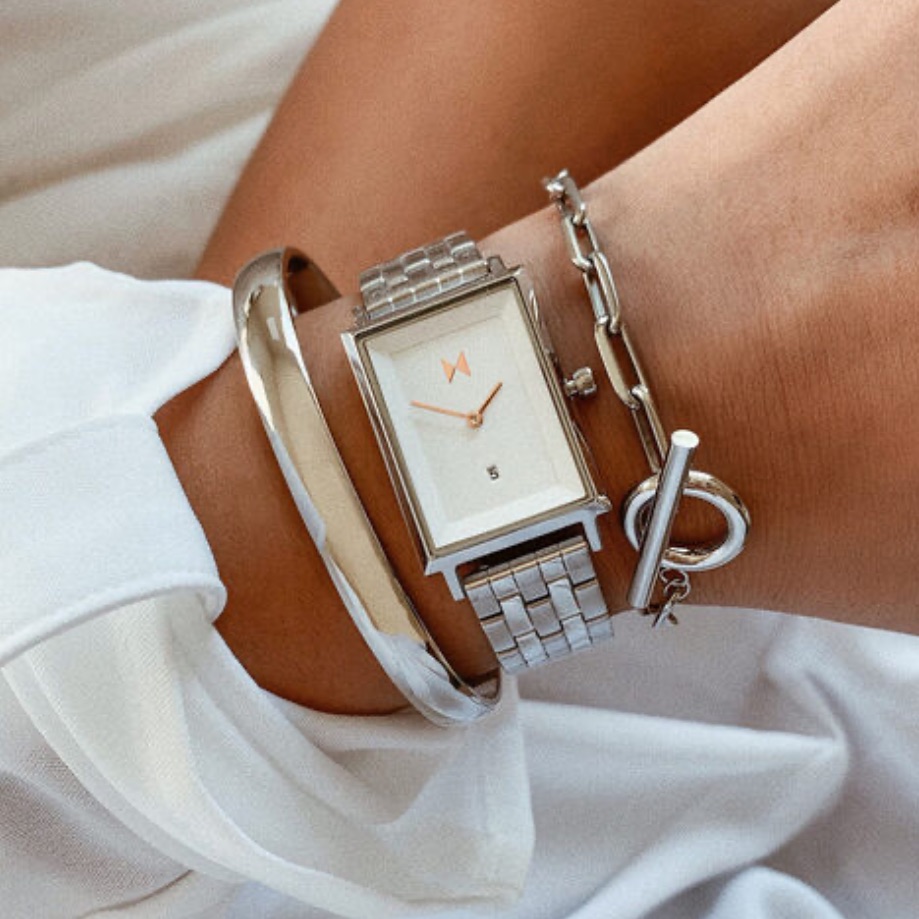 Mvmt Silver Rectangular Watch With White Dial And Silver Bracelets